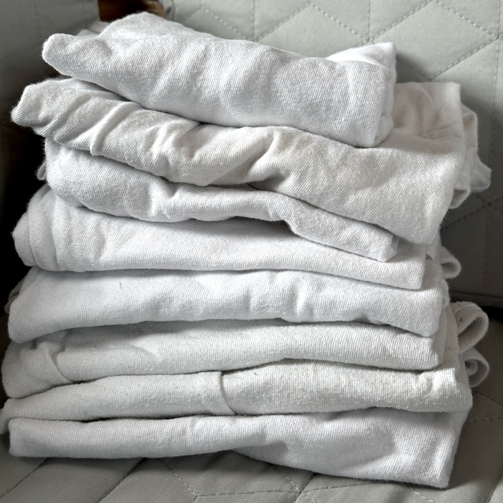 8 Hanes Undershirts for boys in size 2-3T